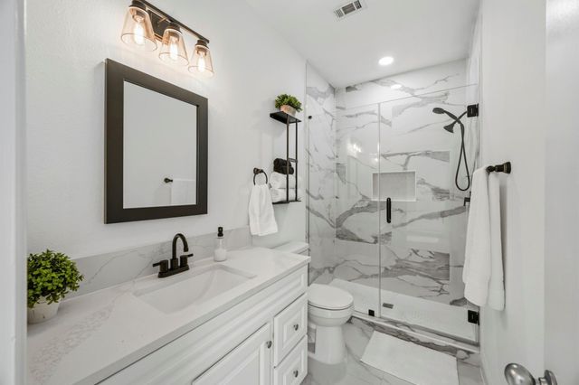 2602 Washington Avenue C, Houston, TX 77007