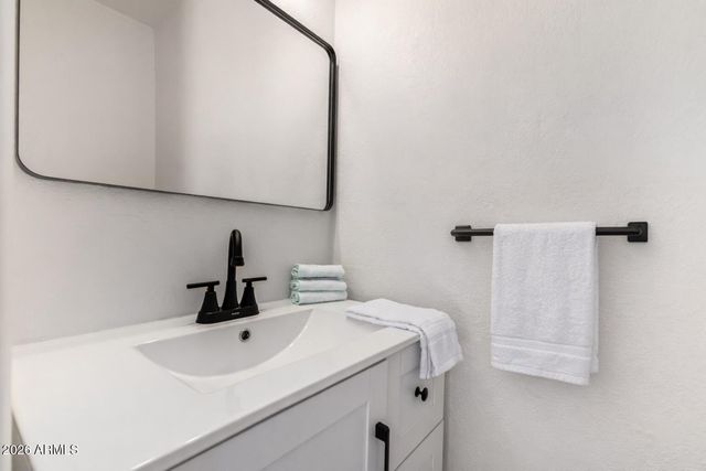 7529 N 47TH Drive, Glendale, AZ 85301