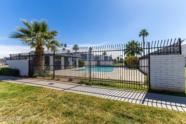 7529 N 47TH Drive, Glendale, AZ 85301