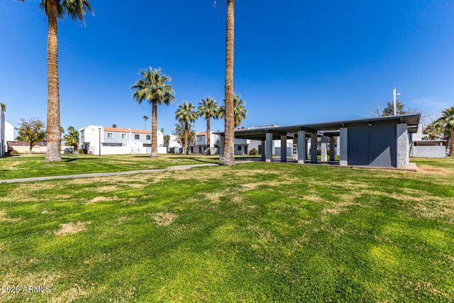 7529 N 47TH Drive, Glendale, AZ 85301