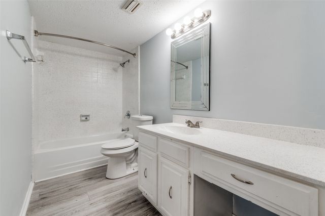 8560 Park Lane 237, Dallas, TX 75231