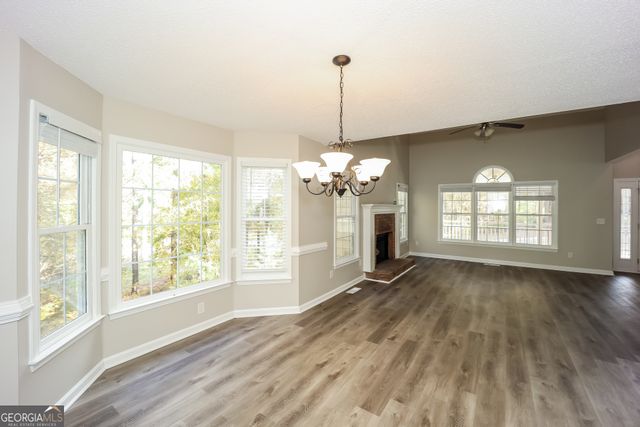 130 Butterfield Lane, Fayetteville, GA 30214