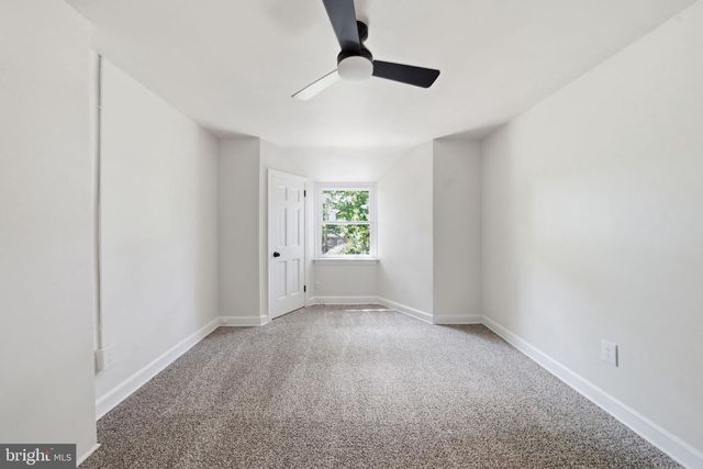 725 IRVINGTON PL, Chester, PA 19013