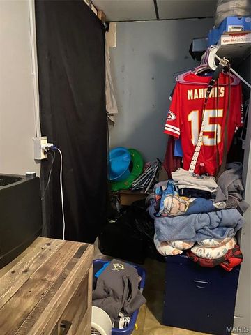 1914 Spruce Street, Hannibal, MO 63401