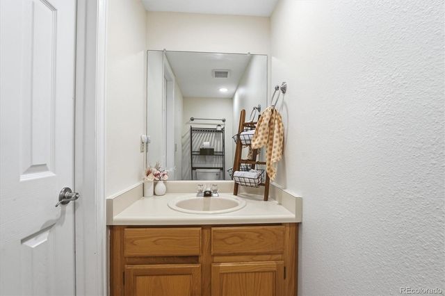 1075 Brittany Way, Littleton, CO 80126