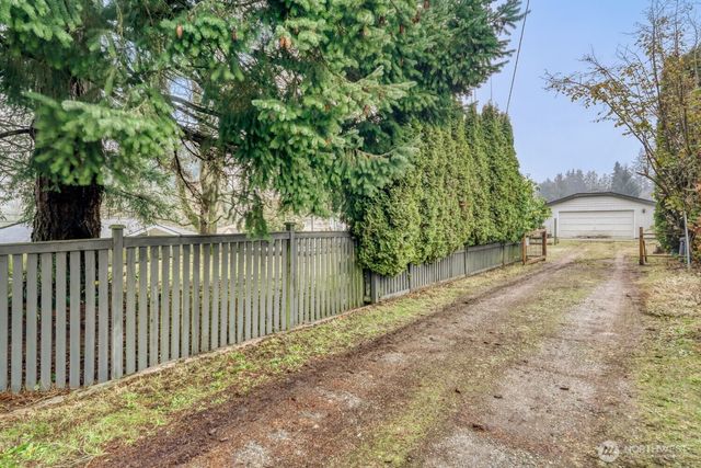 208 78th Place SW, Everett, WA 98203