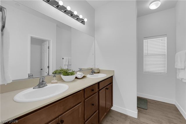 6489 Burns Allen Avenue 102, Las Vegas, NV 89122