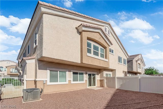 6489 Burns Allen Avenue 102, Las Vegas, NV 89122