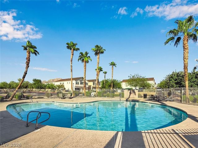 6489 Burns Allen Avenue 102, Las Vegas, NV 89122