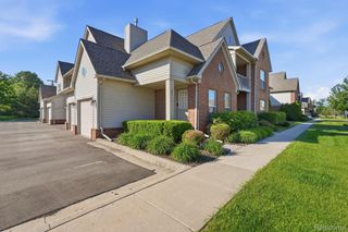 28712 Sheffield Court, Chesterfield Township, MI 48047
