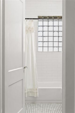 1224 Stillwood NE Drive, Atlanta, GA 30306