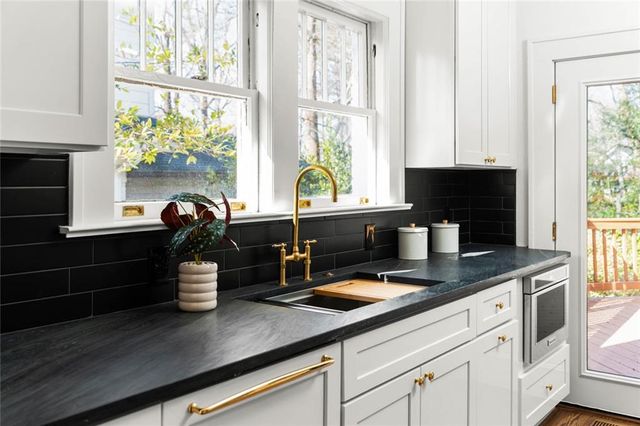 1224 Stillwood NE Drive, Atlanta, GA 30306