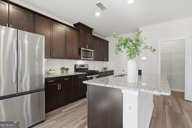 1495 Lyon Way Drive, Lawrenceville, GA 30044