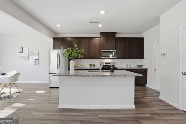 1495 Lyon Way Drive, Lawrenceville, GA 30044