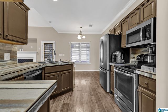 5375 SUMMERSET CIRCLE, Bessemer, AL 35022