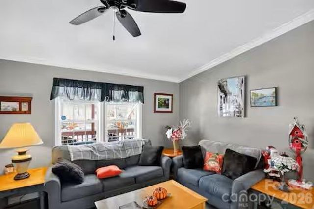701 Charter Hills Road, Beech Mountain, NC 28604