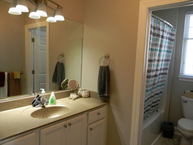 207 S William Street 40, Ludington, MI 49431