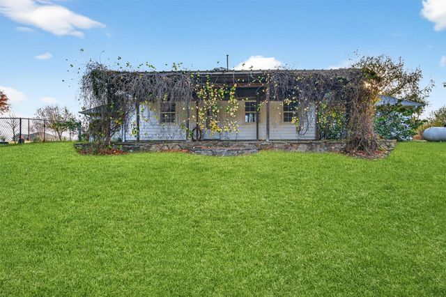 538 Lakewood Road, Denison, TX 75020