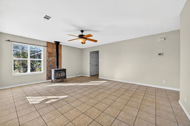 538 Lakewood Road, Denison, TX 75020