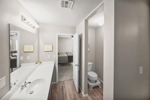 424 SE 5th Terrace, Newcastle, OK 73065