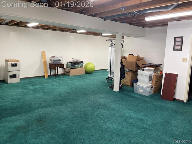 1300 North Drive, St. Clair Shores, MI 48082