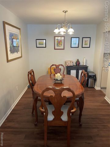 1300 North Drive, St. Clair Shores, MI 48082