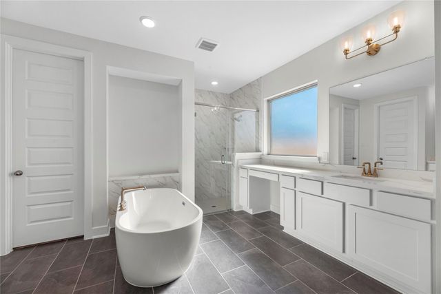 2905 Nova Beach Drive, Texas City, TX 77568