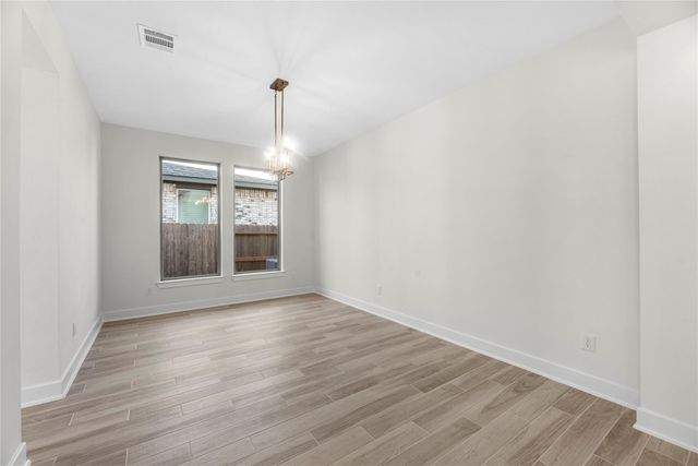 2905 Nova Beach Drive, Texas City, TX 77568