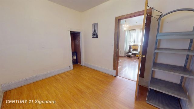 2731 E Holland Avenue, Saginaw, MI 48601