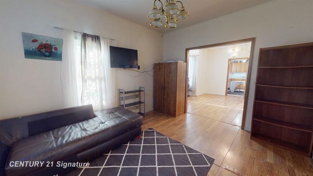 2731 E Holland Avenue, Saginaw, MI 48601