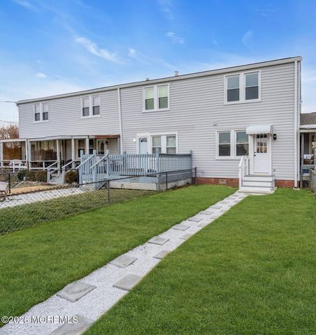 120 Belshaw Avenue, Shrewsbury Twp, NJ 07724