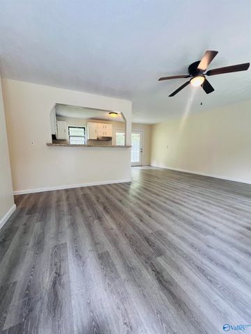 144 Lucy Lane, Albertville, AL 35950