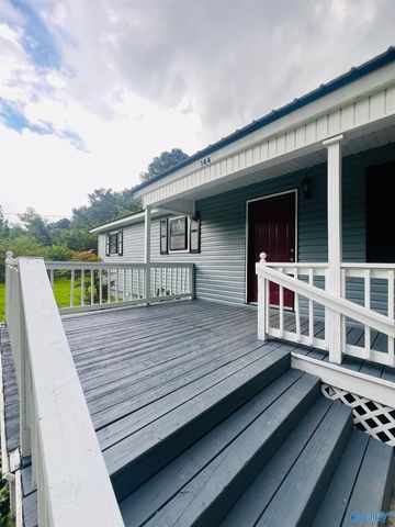 144 Lucy Lane, Albertville, AL 35950