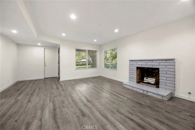 369 San Juan Way, La Canada Flintridge, CA 91011