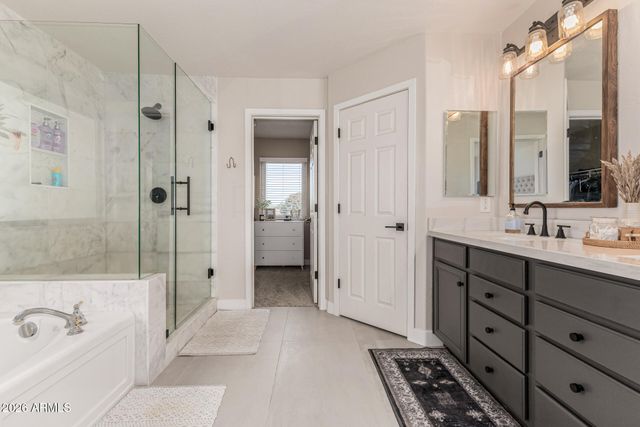 2123 E CARLA VISTA Place, Chandler, AZ 85225