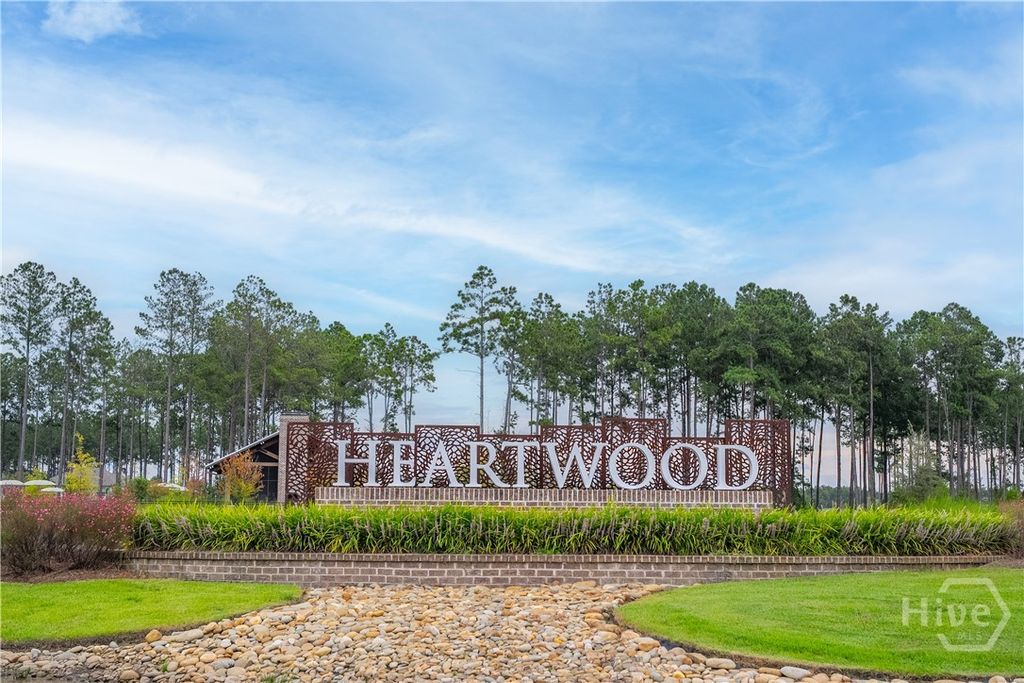 Image 22 of property listing at 73 Liko Lane, Richmond Hill, GA 31324