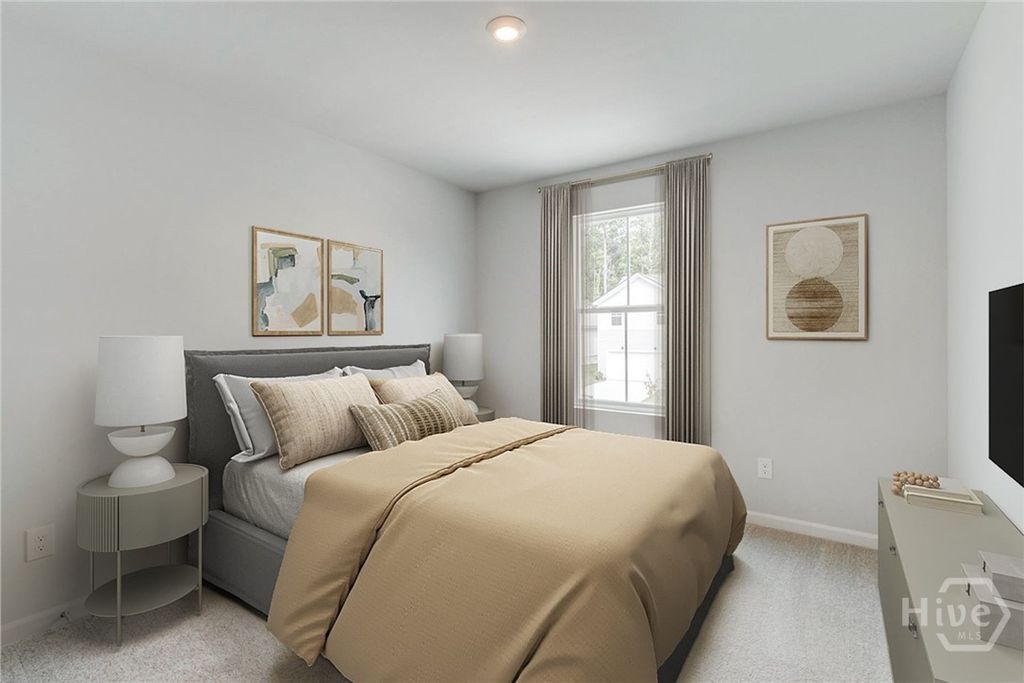 Image 4 of property listing at 73 Liko Lane, Richmond Hill, GA 31324