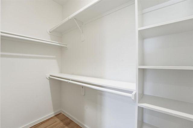 530 N 4th Street, La Porte, TX 77571