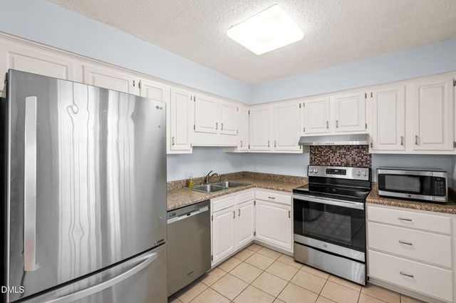 1129 Marlborough Road, Raleigh, NC 27610