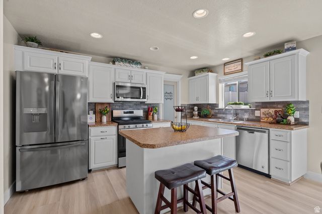 384 S GRANITE CIR, Santaquin, UT 84655