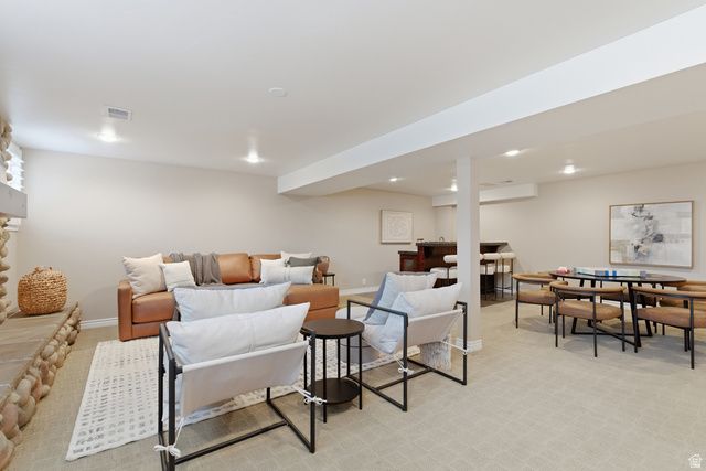 8651 S MOUNT MAJESTIC RD, Sandy, UT 84093