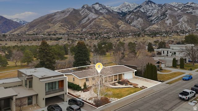 8651 S MOUNT MAJESTIC RD, Sandy, UT 84093