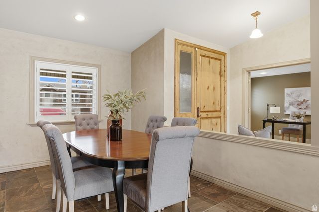 8651 S MOUNT MAJESTIC RD, Sandy, UT 84093