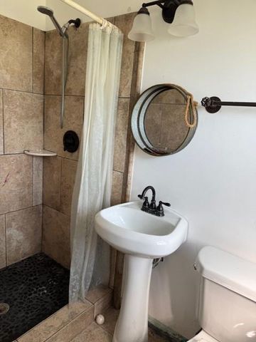 6623 S Barnes Avenue, Oklahoma City, OK 73159