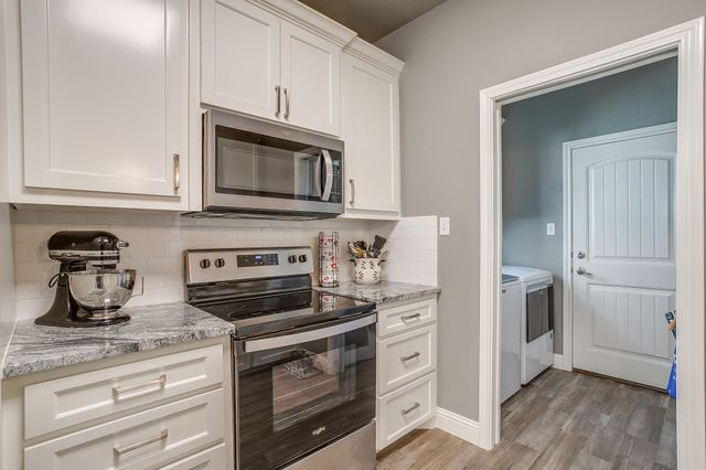 2708 San Gabriel, Granbury, TX 76048