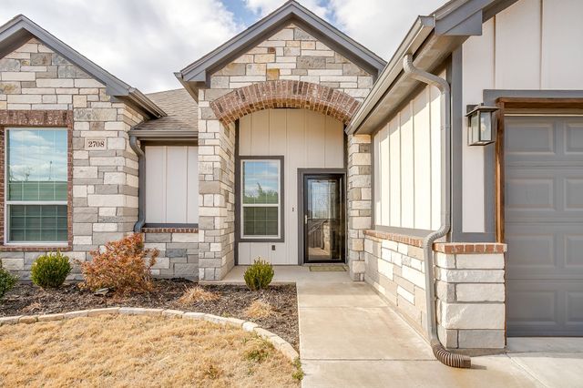 2708 San Gabriel, Granbury, TX 76048