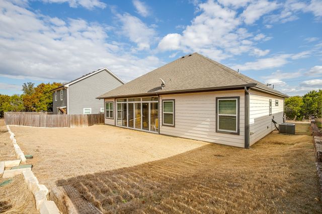 2708 San Gabriel, Granbury, TX 76048