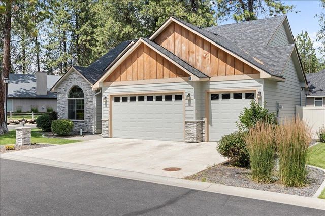 10715 E 39th Ln, Spokane Valley, WA 99206