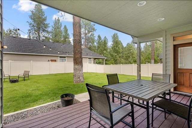 10715 E 39th Ln, Spokane Valley, WA 99206