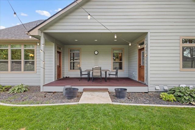 10715 E 39th Ln, Spokane Valley, WA 99206